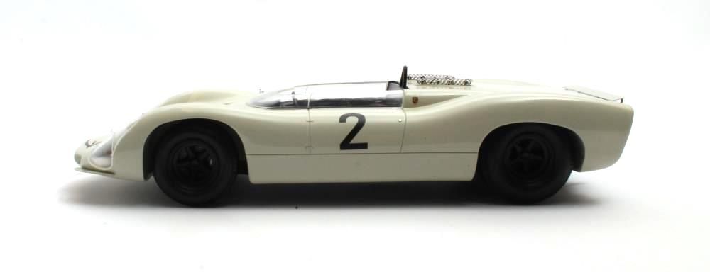 Porsche 910-8 Bergspider #2 1967 1:18 Matrix Scale Models