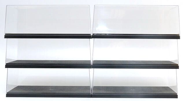 Plastová vitrína pro modely 1:18 Triple9 Collection