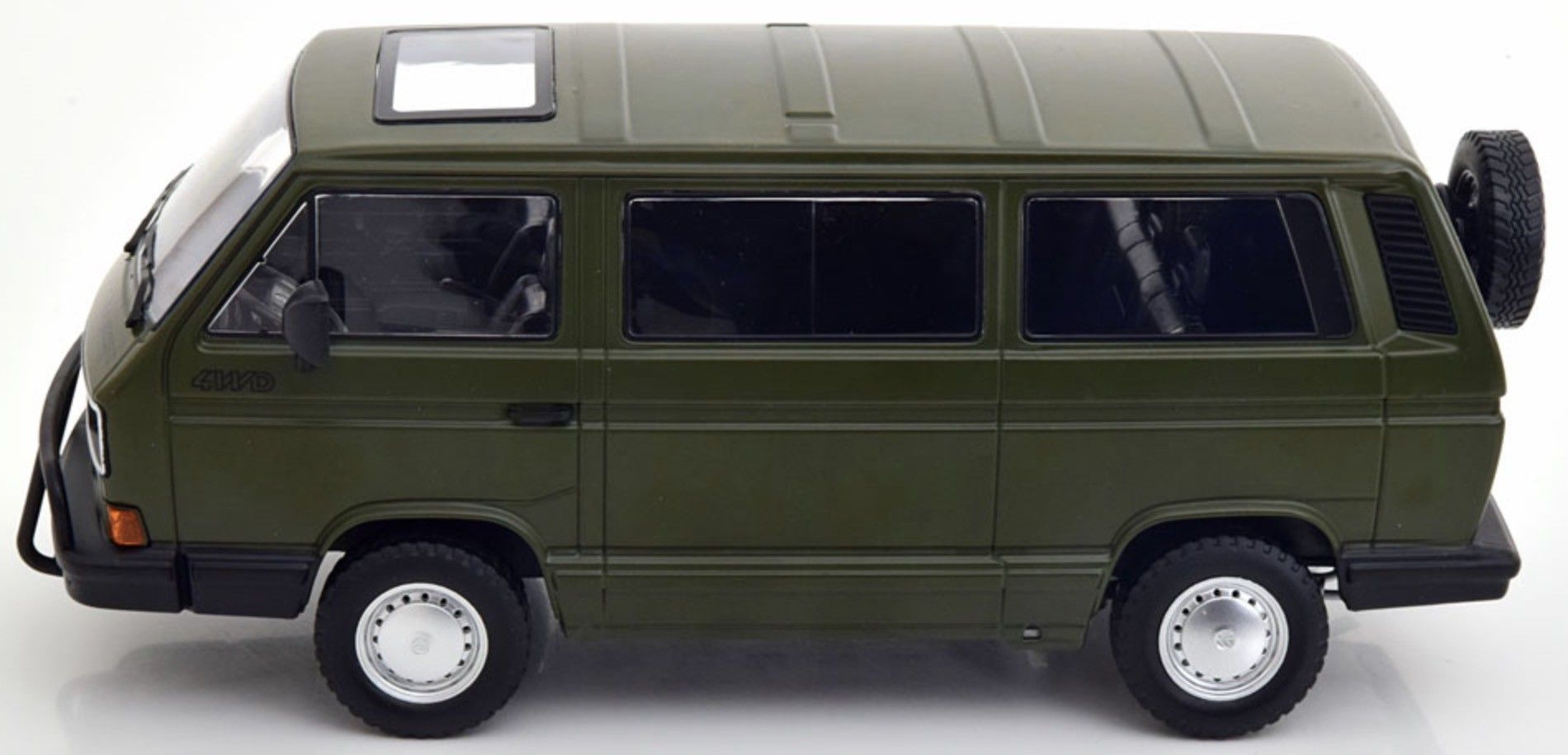 Volkswagen T3 Minibus SYNCRO 1987 matt green 1:18 KK Scale