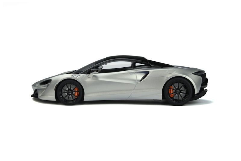 McLaren Artura Silver 2021 1:18 GT Spirit