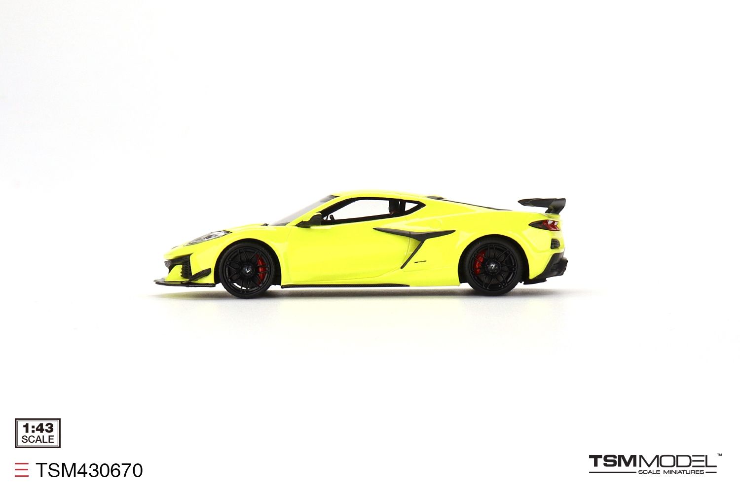 Chevrolet Corvette Z06 2023 accelerate yellow 1:43 TSM Model