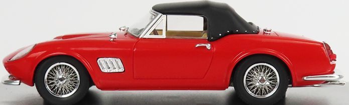 Modena 250GT California Spider Closed 1961 red/black 1:43 KESS Model