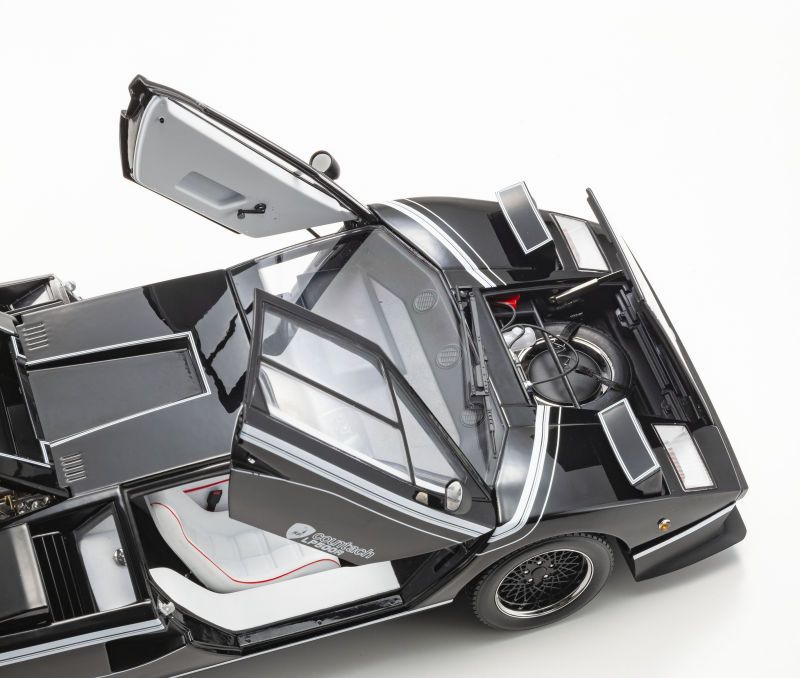 Lamborghini Countach LP500R 1982 black 1:12 Kyosho