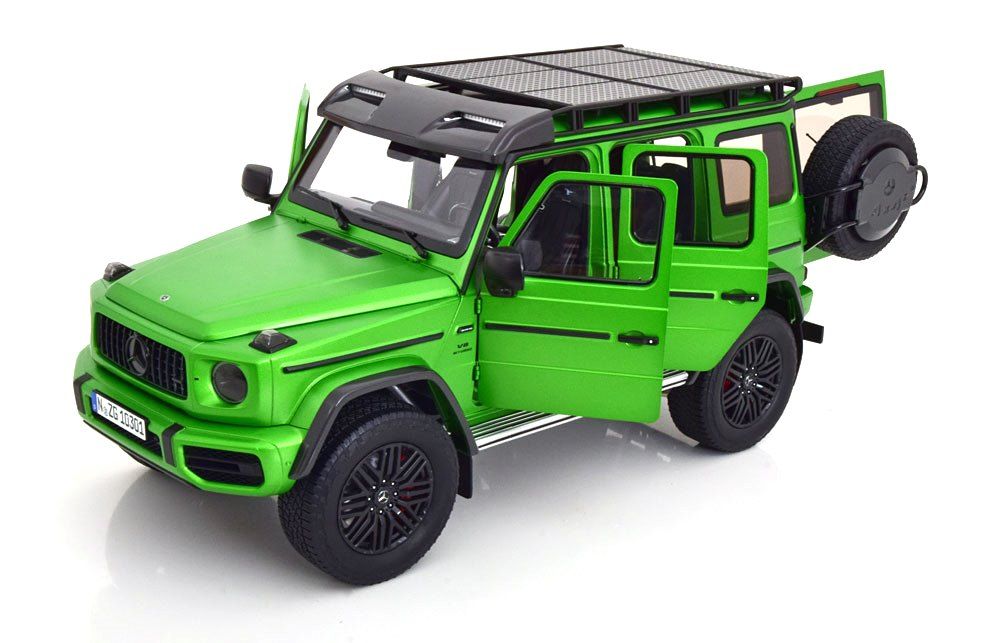 Mercedes-Benz G-Class 4x4² Offroad 2022 green 1:12 NZG