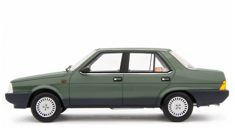 Fiat Regata 70S 1983 green 1:18 Laudoracing Model