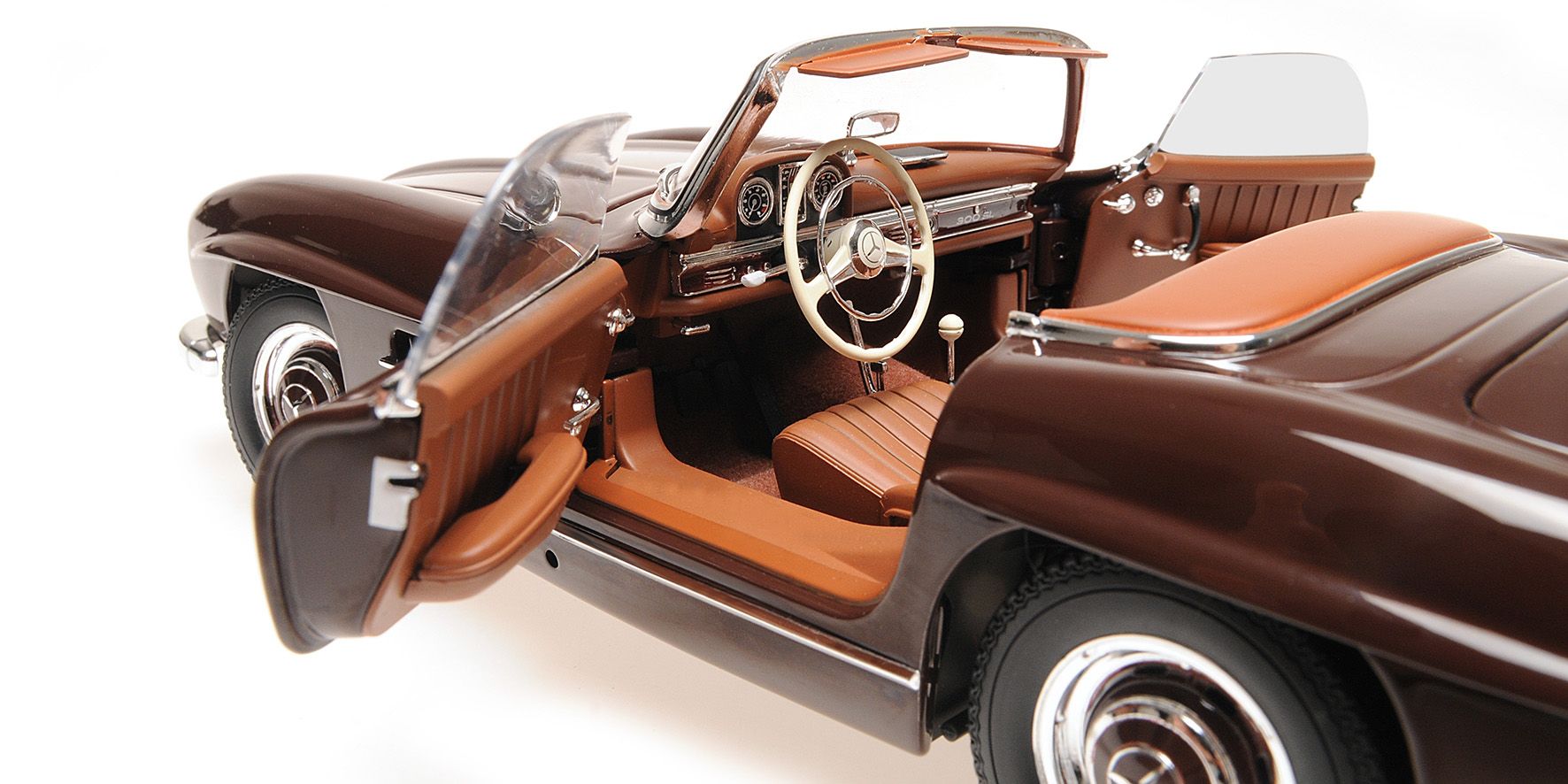 Mercedes-Benz 300 SL Roadster W198 1957 dark red 1:18 Minichamps 