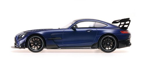 Mercedes-AMG GT Black Series 2020 matt blue metallic 1:18 Minichamps 