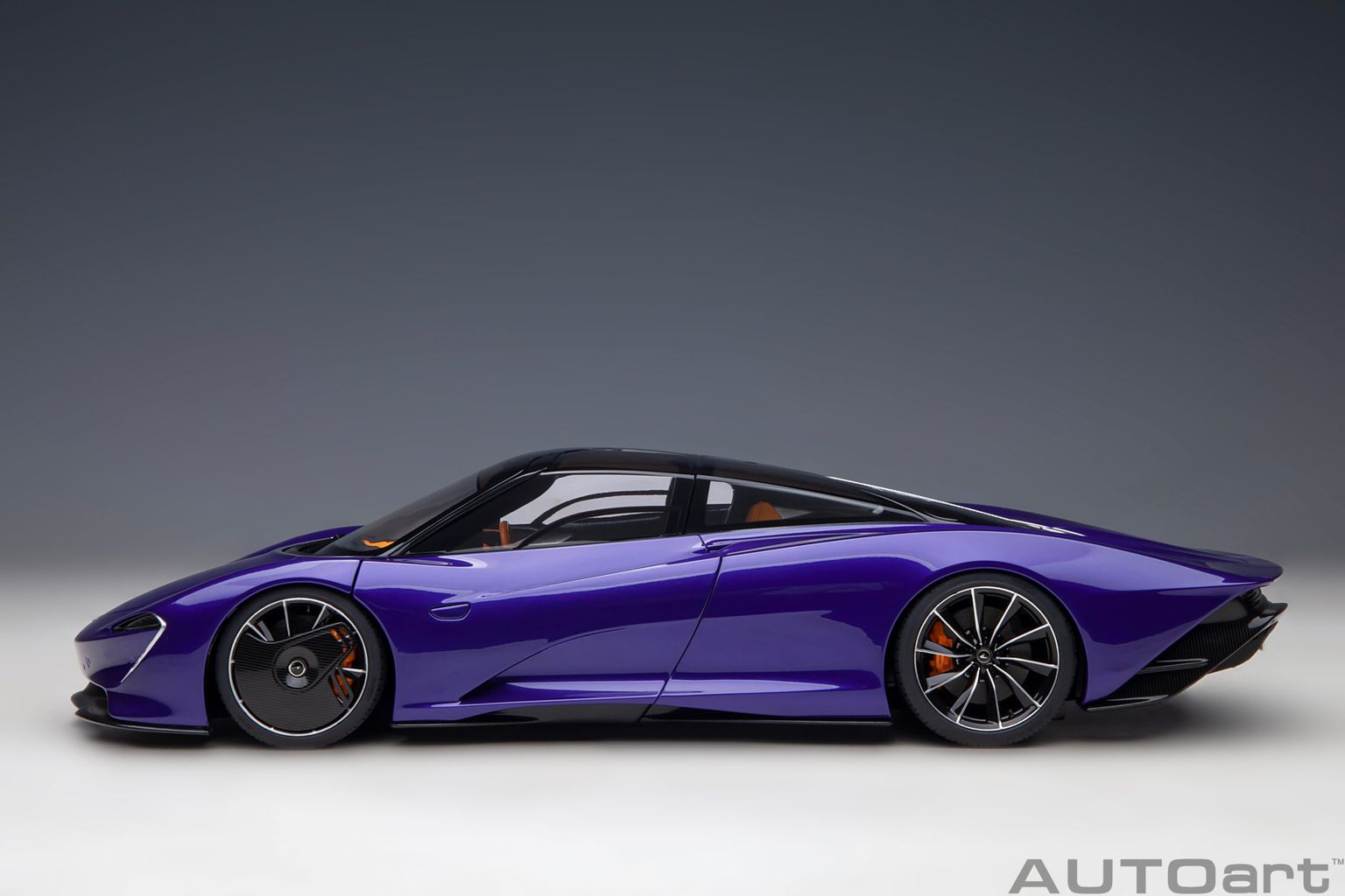 McLaren Speedtail lantana purple 1:18 AUTOart