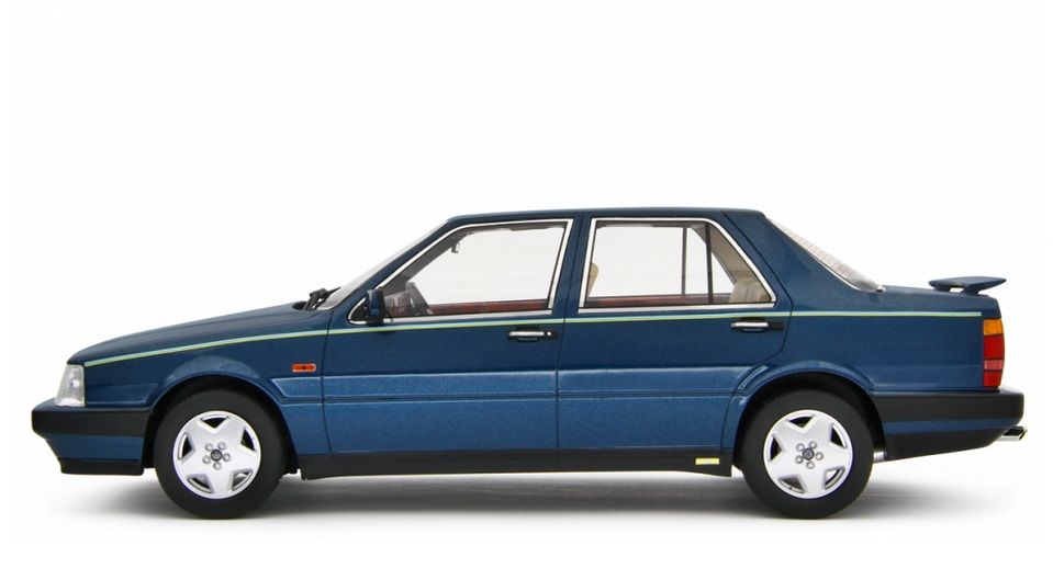Lancia Thema 8.32 1986 blue blizzard 1:18 Laudoracing Model 