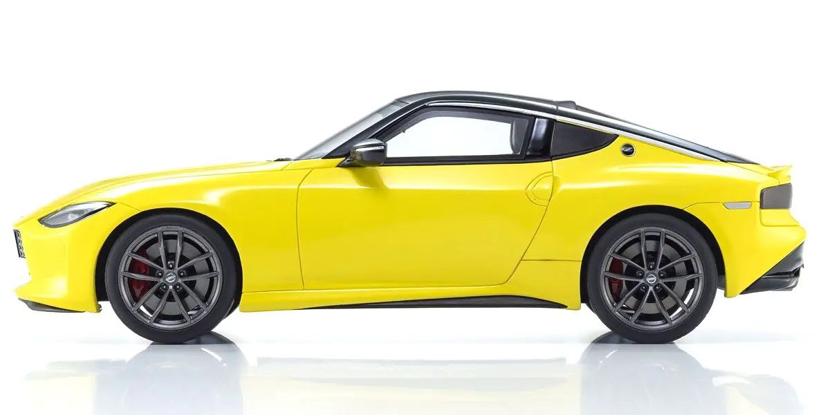 Nissan Fairlady Z Coupe 2023 yellow 1:18 Kyosho