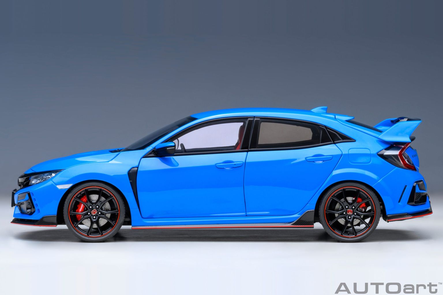 Honda Civic Type R FK8 2021 racing blue pearl 1:18 AUTOart