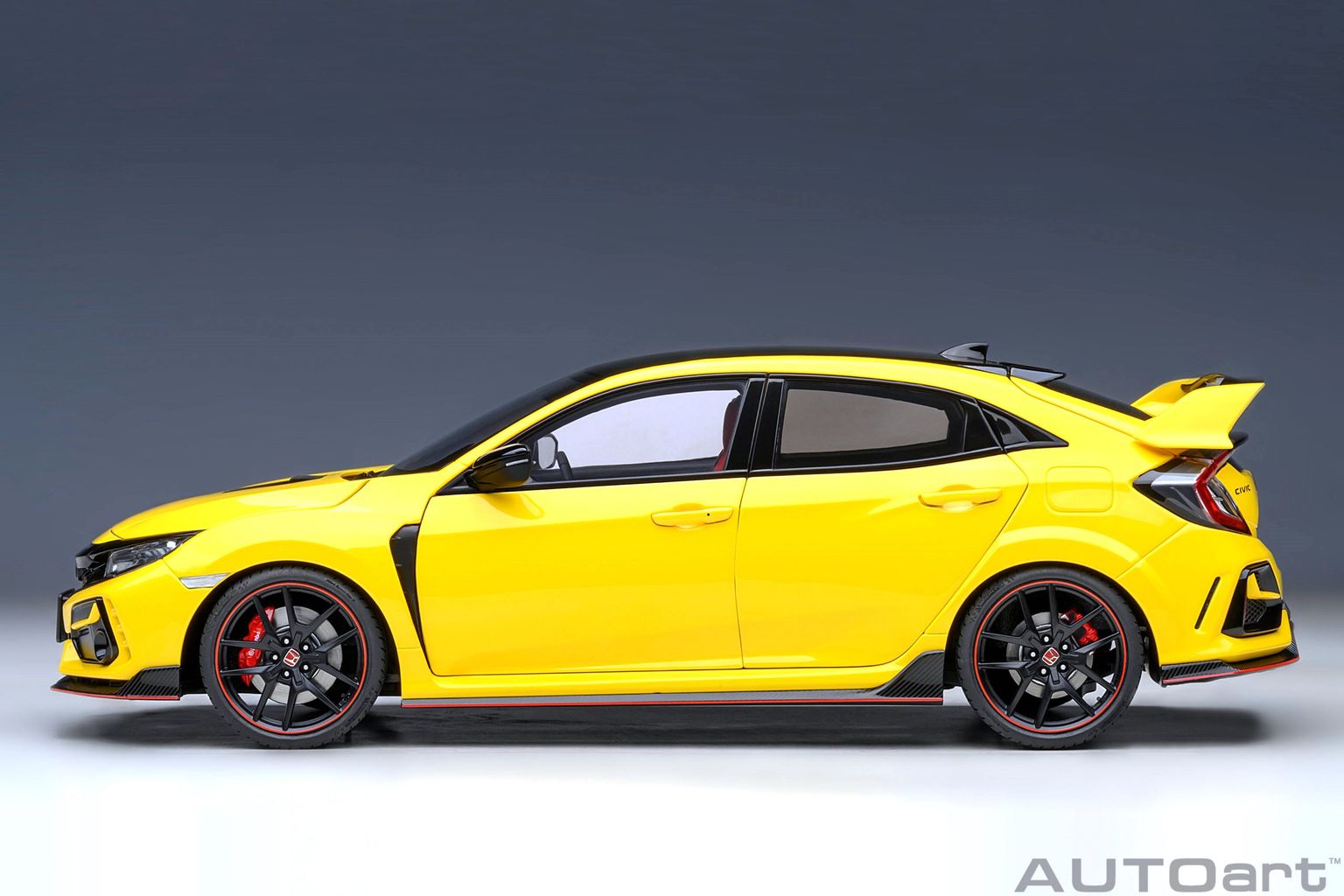 Honda Civic Type R FK8 2021 yellow 1:18 AUTOart