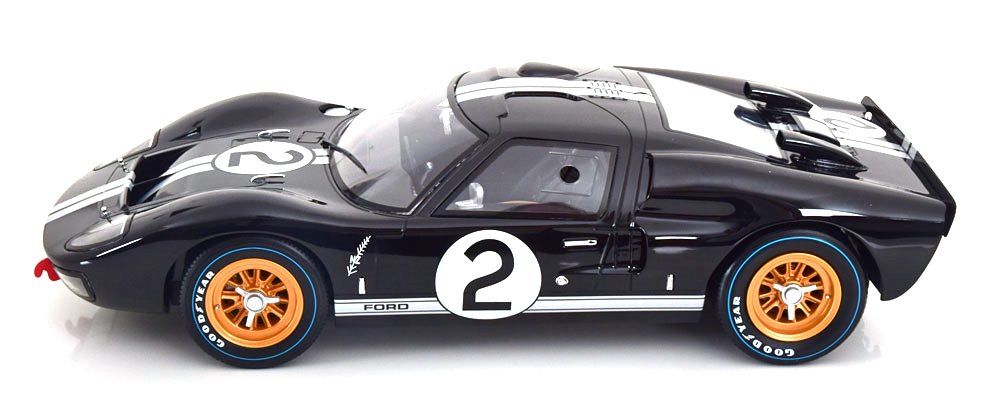 Ford GT40 MK II #2 24H Le Mans 1966 1:12 CMR