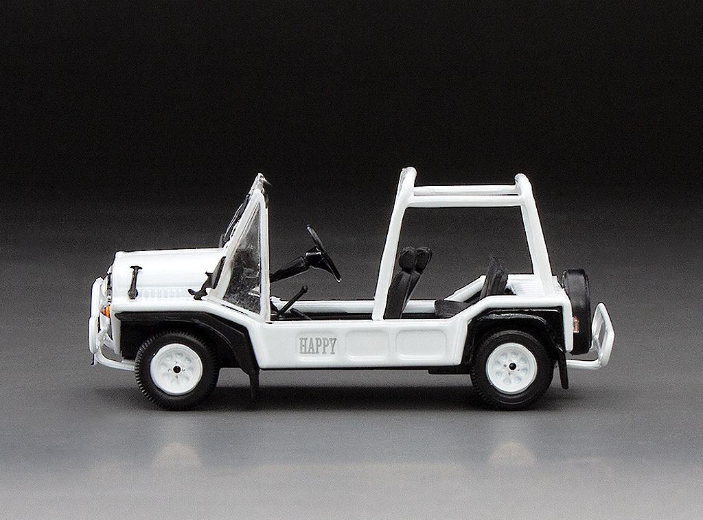 Mini Moke RHD Car Rental Macau with 2 Figurines white 1:43 Vitesse
