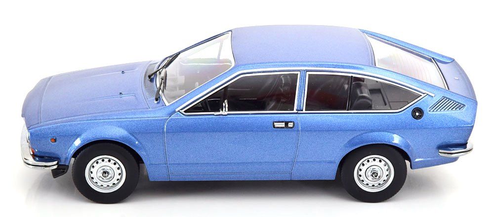 Alfa Romeo Alfetta 1600 GTV 1976 blue 1:18 KK Scale