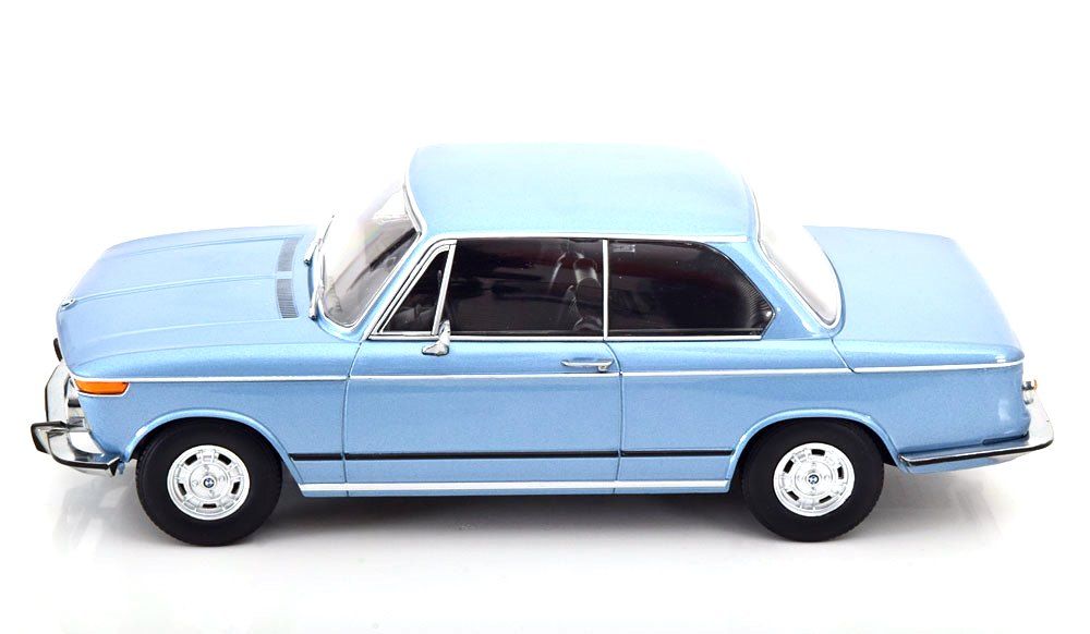 BMW 2002ti 1-Series 1971 light blue 1:18 KK Scale