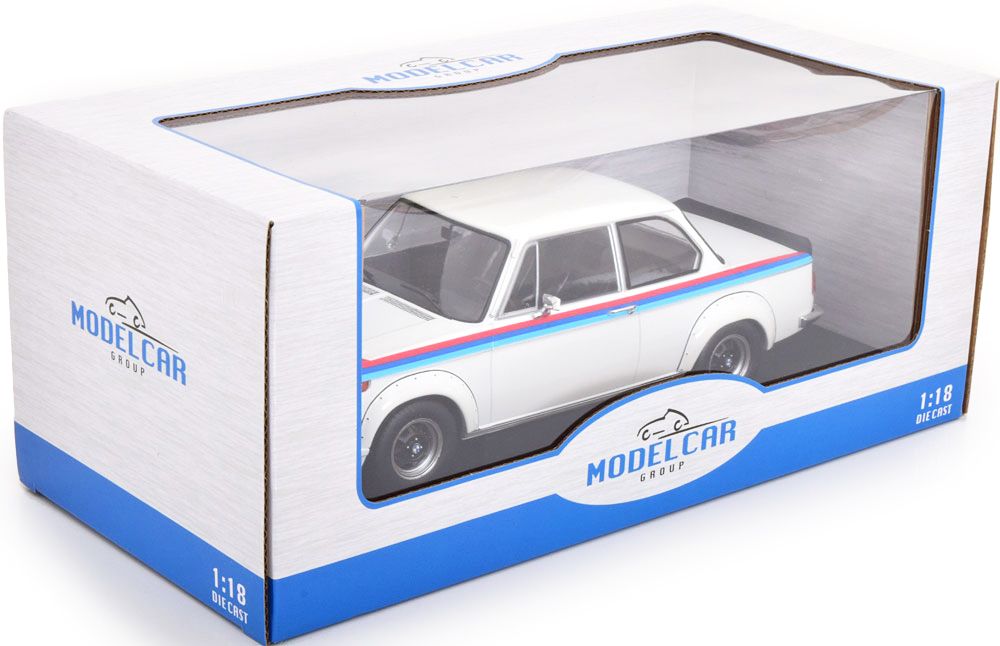 BMW 2002 Turbo 1973 white/decor 1:18 MCG Modelcar Group