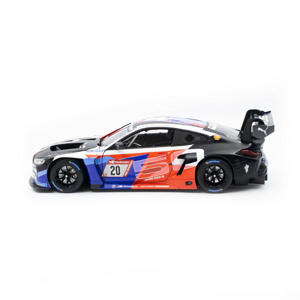 BMW M4 GT3 #20 Schubert Motorsport 24H Race Nürburgring 2022 1:18 Minichamps
