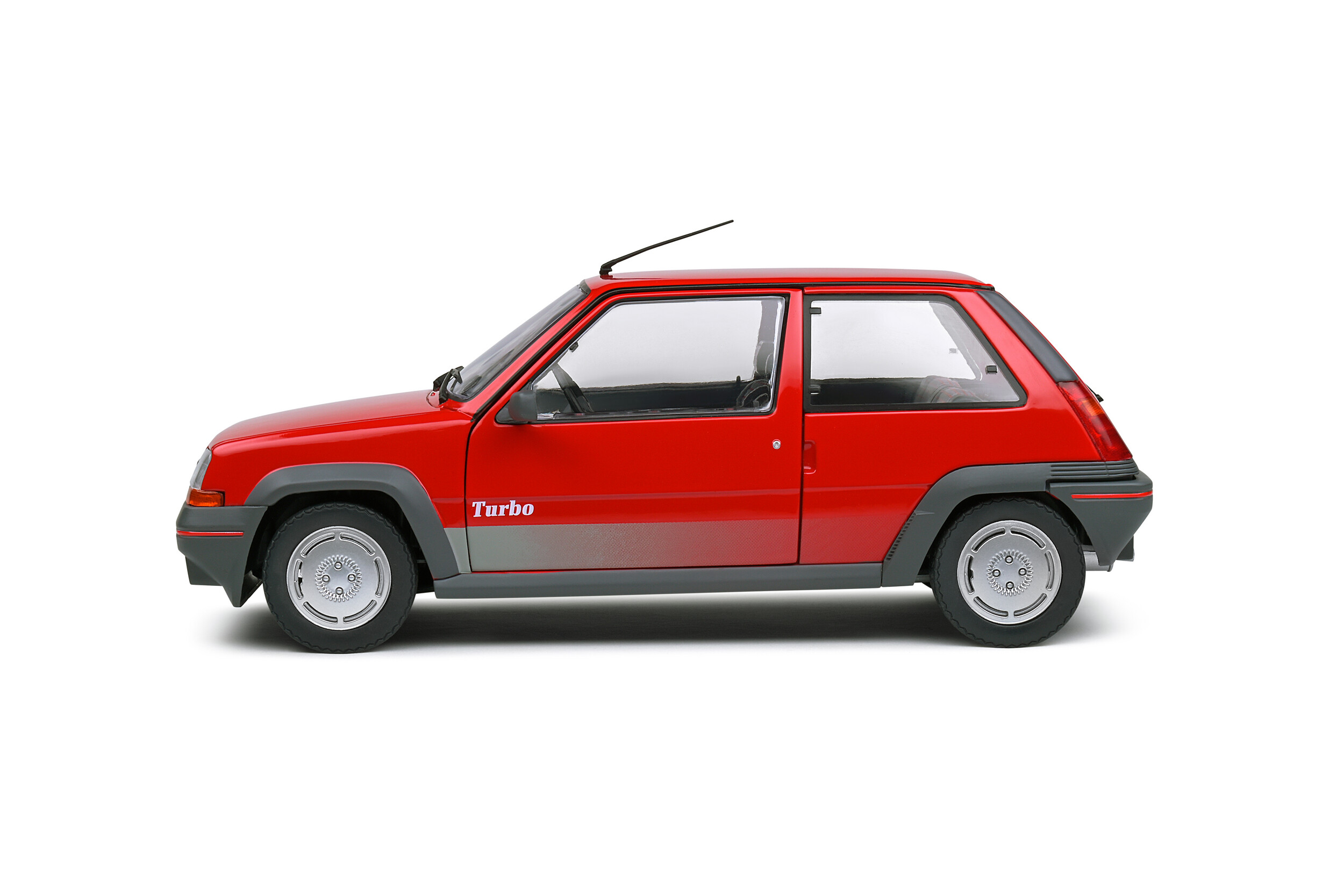 Renault R5 GT Turbo MKI 1985 red 1:18 Solido