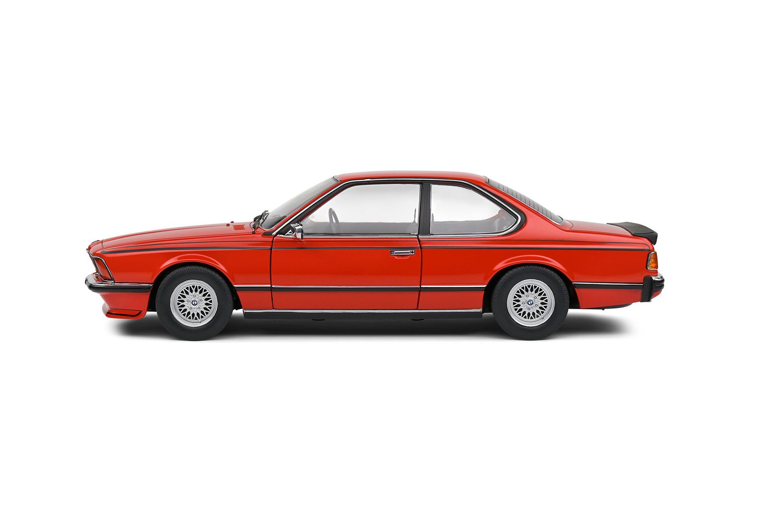 BMW 635 CSi E24 Coupe 1984 1:18 Solido