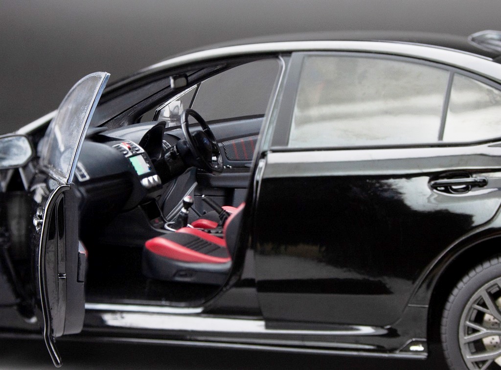 Subaru WRX STI S207 2018 black 1:18 Sun Star