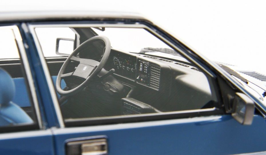 Lancia Prisma 1300 1985 Optional Decals blue 1:18 Laudoracing Model
