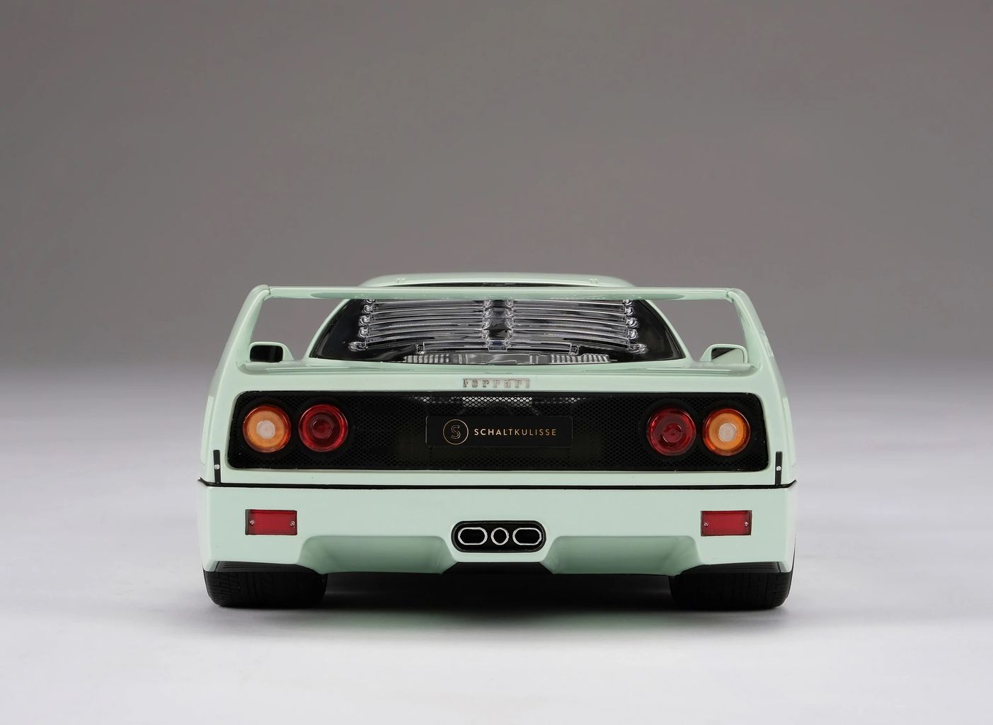 Ferrari F40 1987 Verde Pallido 1:18 Amalgam
