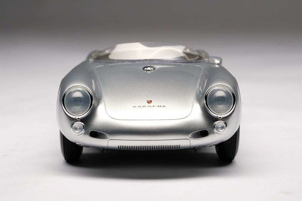 Porsche 550 Spyder 1953 silver 1:18 Amalgam