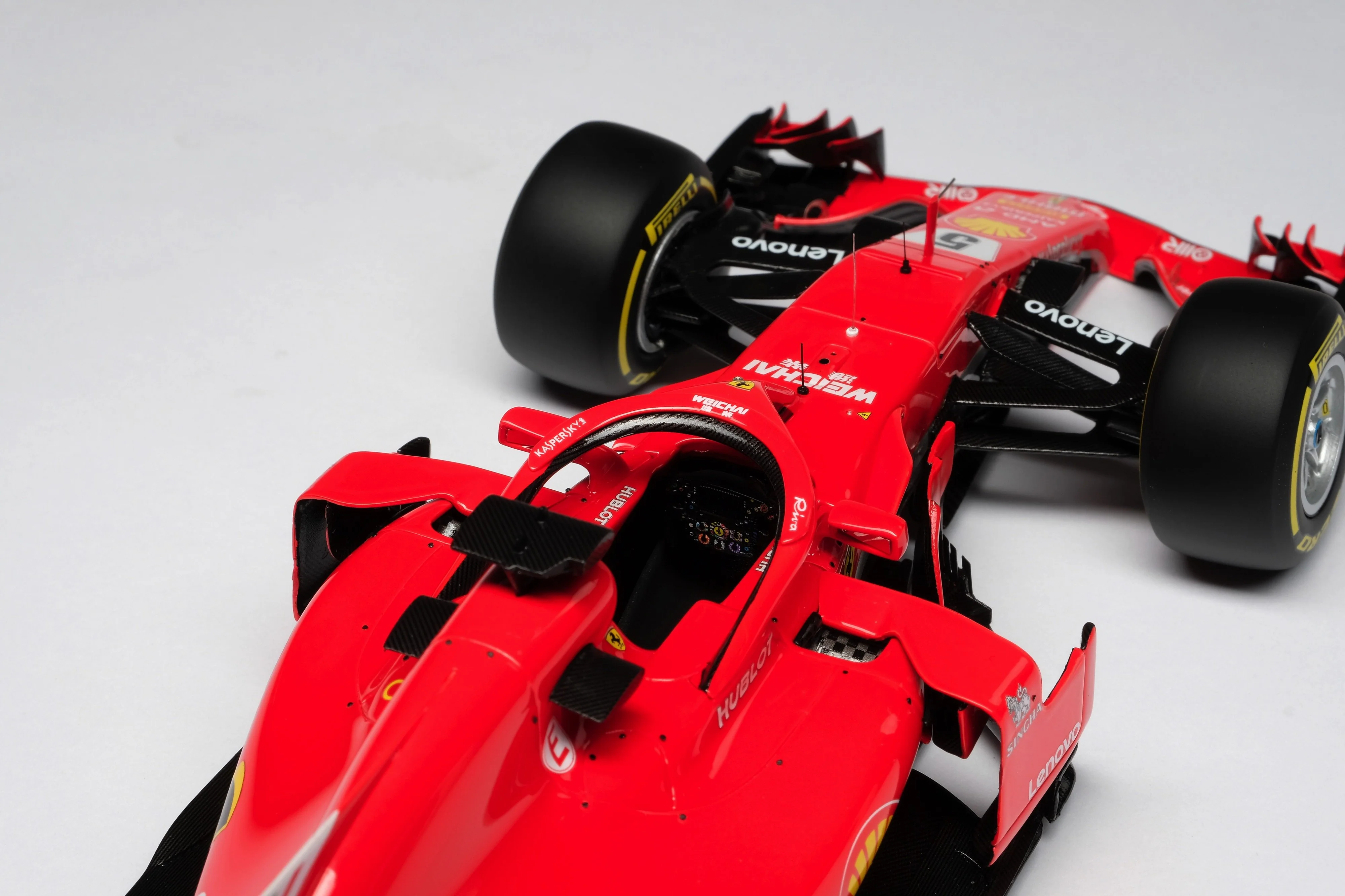 Ferrari SF71H #5 Sebastian Vettel 2018 1:18 Amalgam