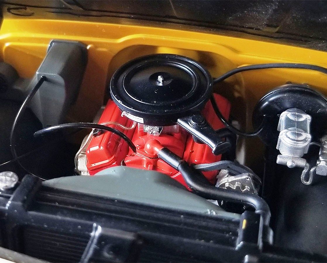 Chevrolet K5 Blazer Offroad with All New Parts 1971 ochre/mustard/white 1:18 Acme Diecast