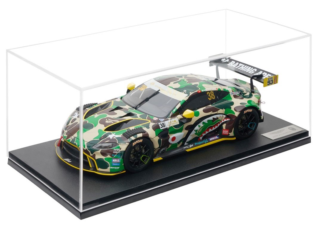 Aston Martin Vantage GT3 BAPE #38 1:18 Pop Race Limited