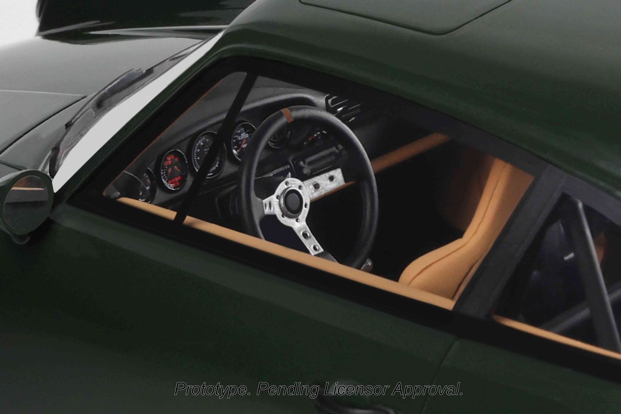 Strosek 911 Mega 30 Jahre 2024 green 1:18 GT Spirit