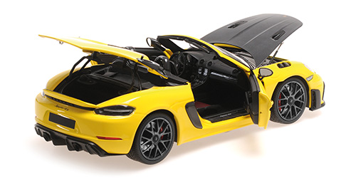 Porsche Spyder RS Weissach Package 2024 yellow 1:18 Minichamps 