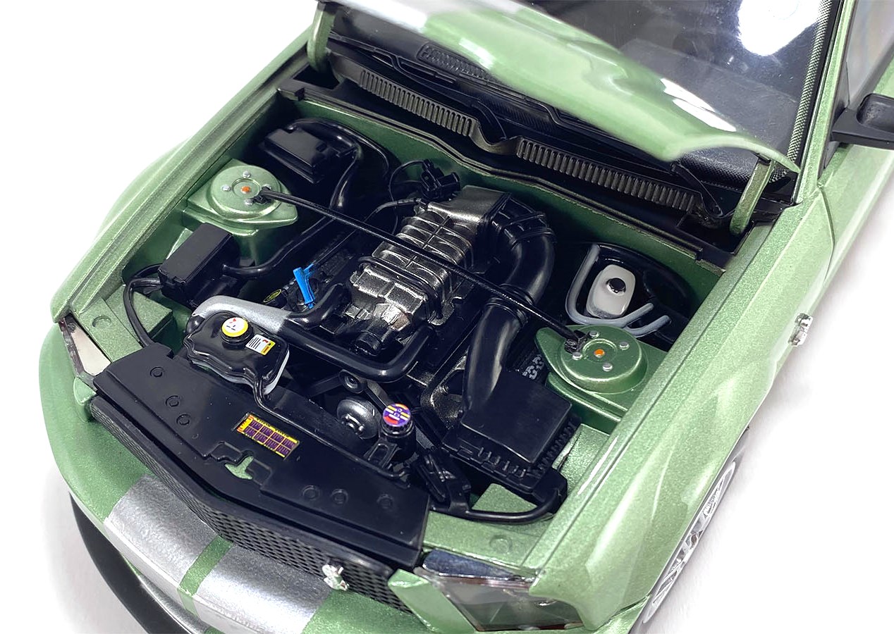 Shelby GT500 2007 lime green 1:18 Acme Diecast