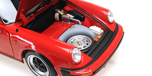 Porsche 911 Carrera Cabriolet 3.2 1983 red 1:18 Minichamps 