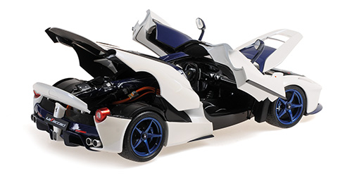 Ferrari LaFerrari white/blue 1:18 B.B.R.