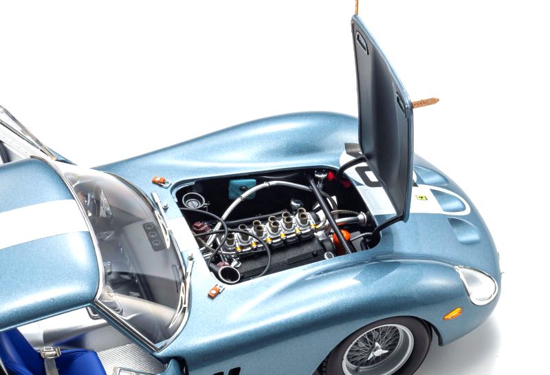 Ferrari 250 GTO RHD #24 Sebring 1962 1:18 Kyosho