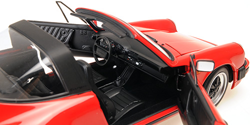 Porsche 911 Carrera 3.2 Targa 1983 red 1:18 Minichamps 