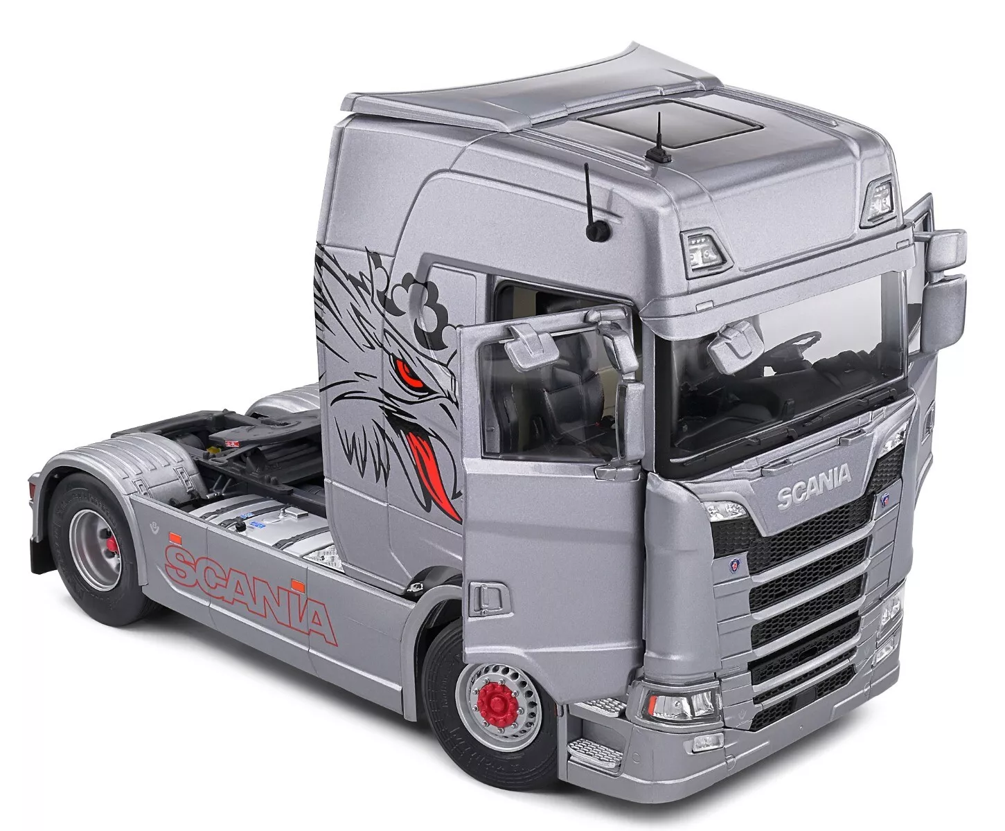 Scania 580S Highline 2023 silver 1:24 Solido