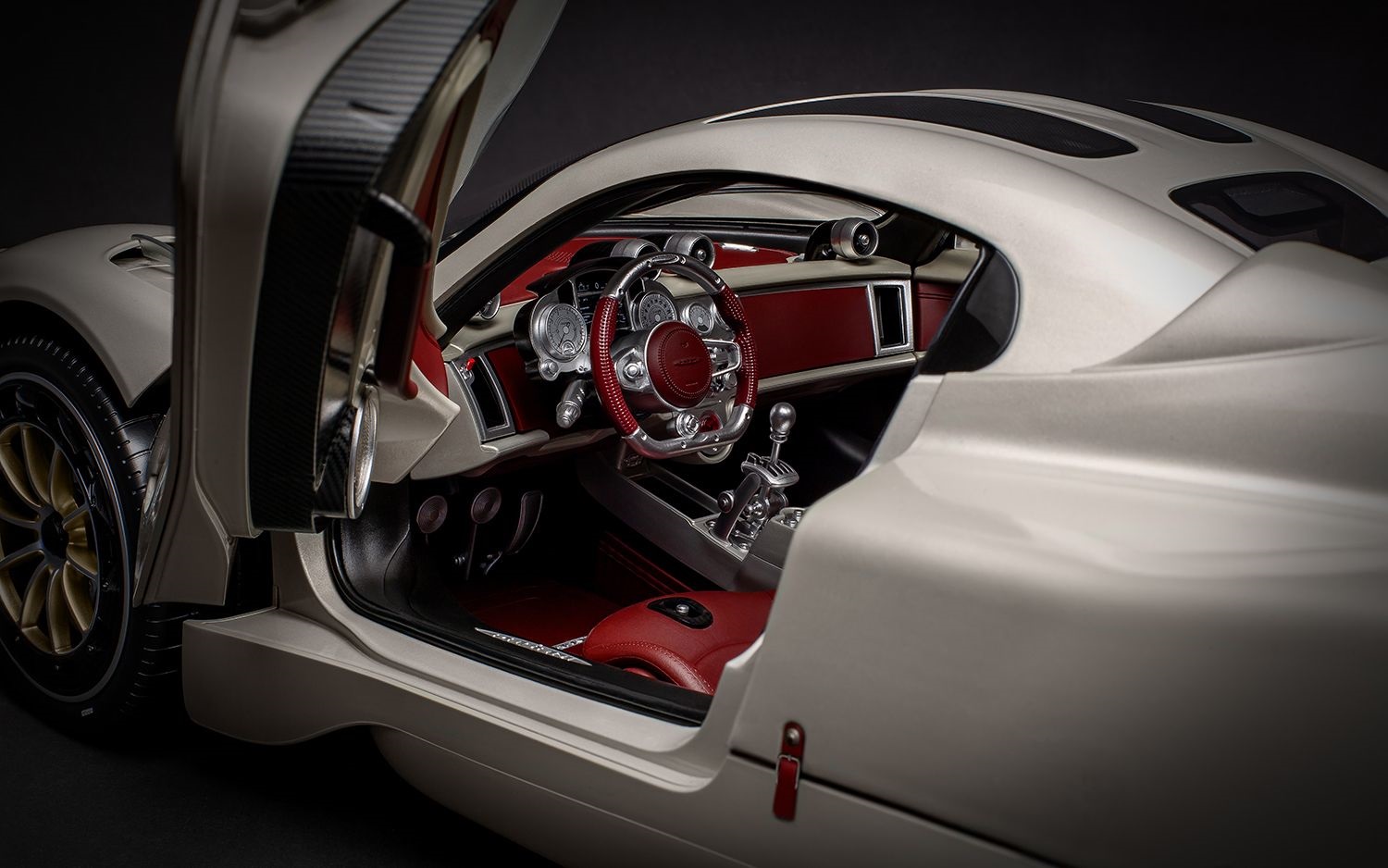 Pagani Utopia Coupé 2023 Model Kit 1:8 Pocher