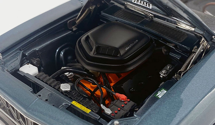 Plymouth Hemi Cuda Convertible 1971 Wenchester grey 1:18 Acme Diecast