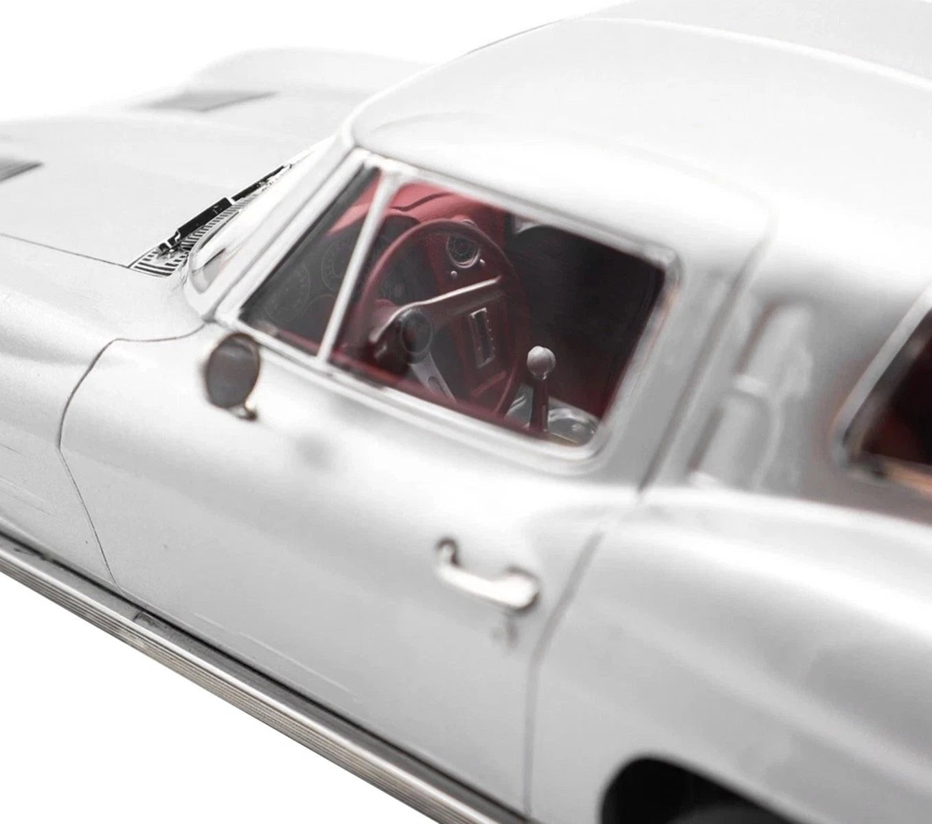 Chevrolet Corvette Stingray 1963 sebring silver 1:18 Norev