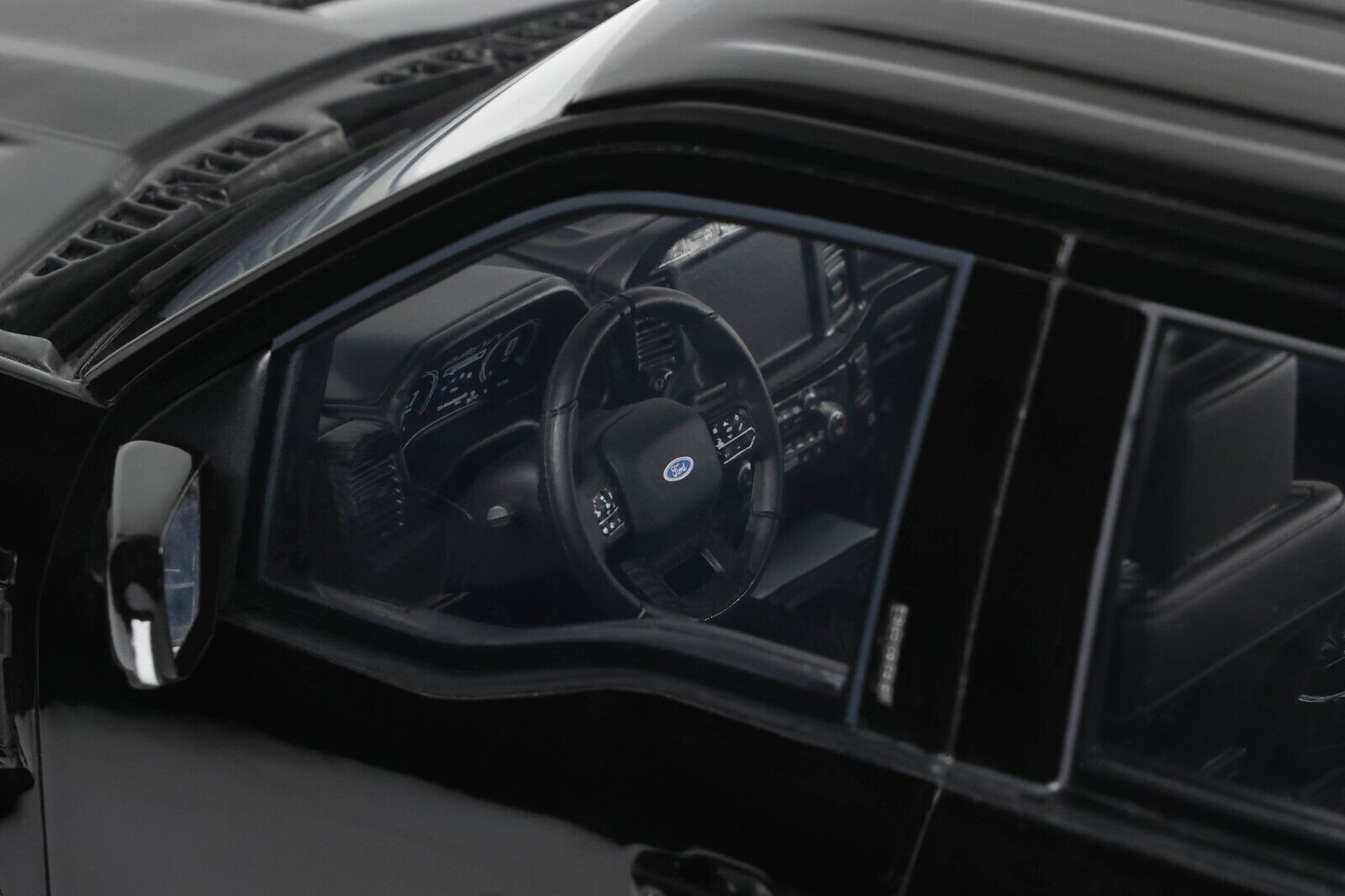 Shelby F-150 Centennial Edition 2024 black 1:18 GT Spirit