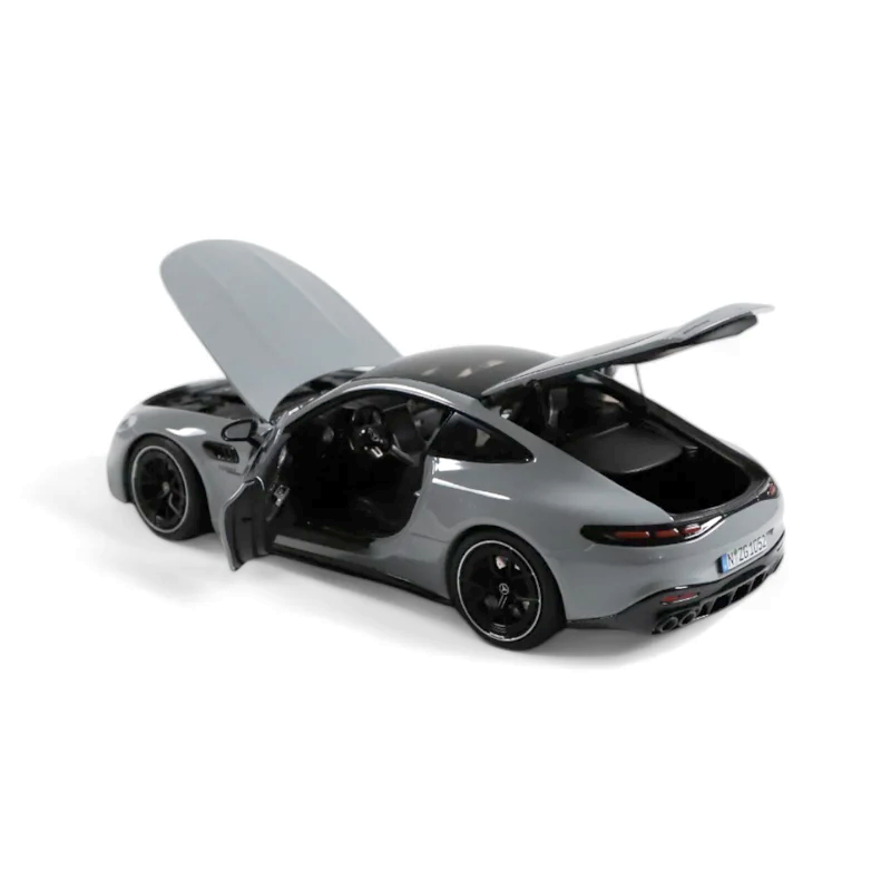 Mercedes-AMG GT 43 alpin grey 1:18 NZG
