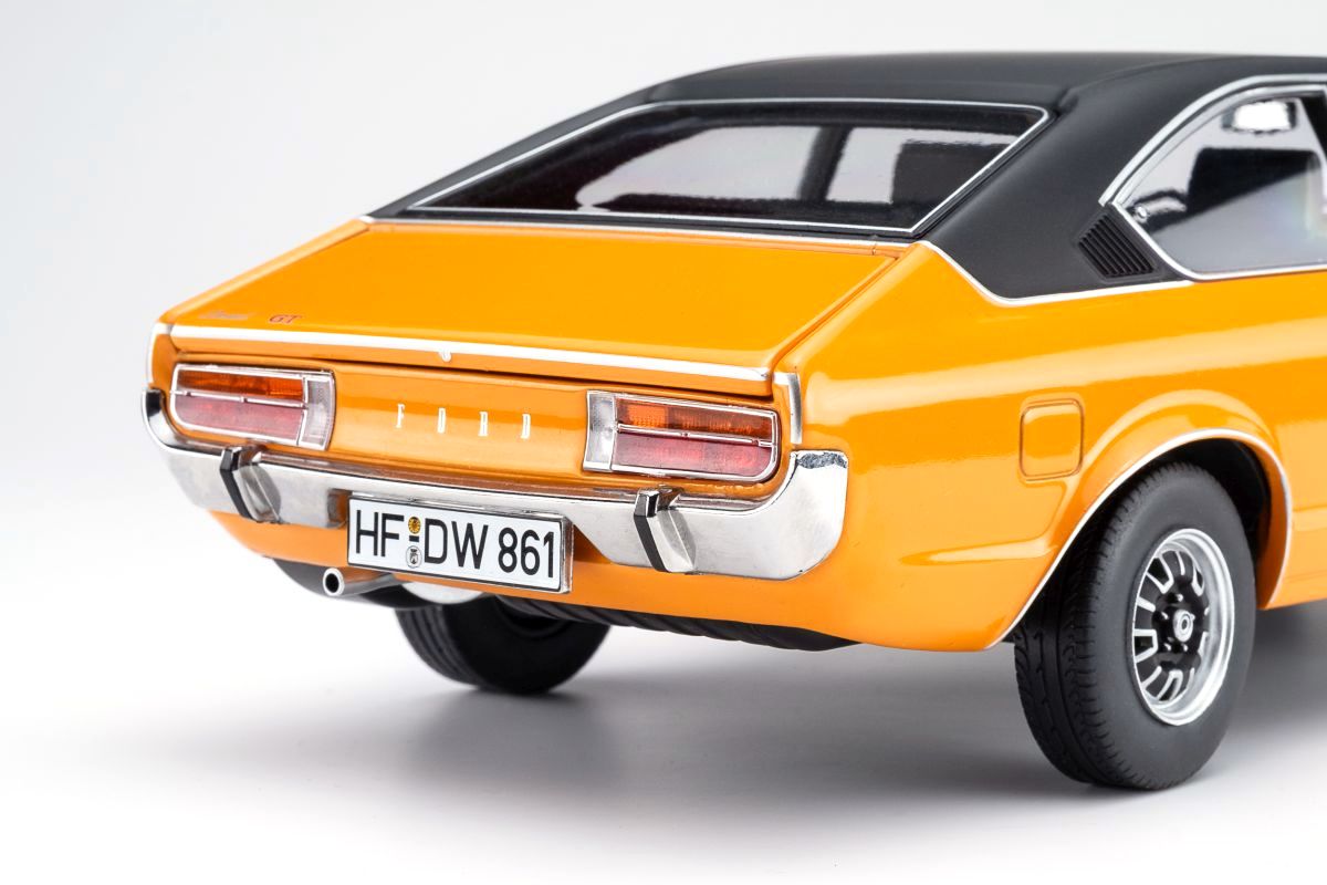 Ford Granada Consul Coupe GT 2.3 1975 orange/black 1:18 Touring Modelcars