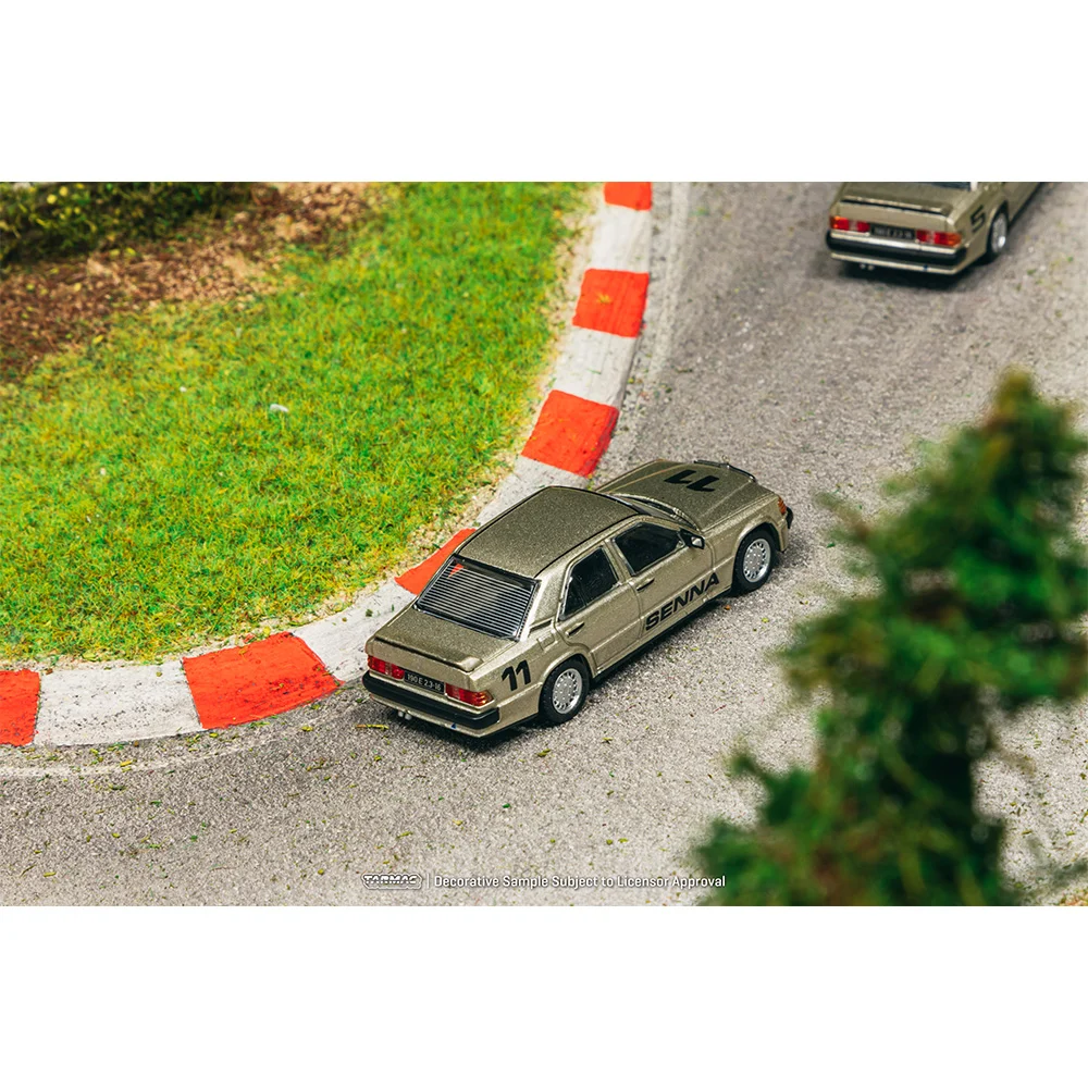 Mercedes-Benz 190 E 2.3-16 Ayrton Senna Race of Champions 1984 1:64 Tarmac