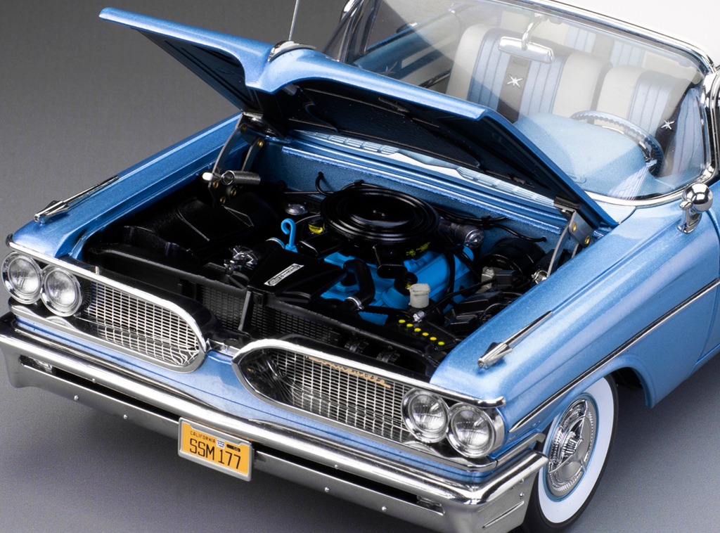Pontiac Bonneville Hard Top 1959 vanguard blue metallic 1:18 Sun Star