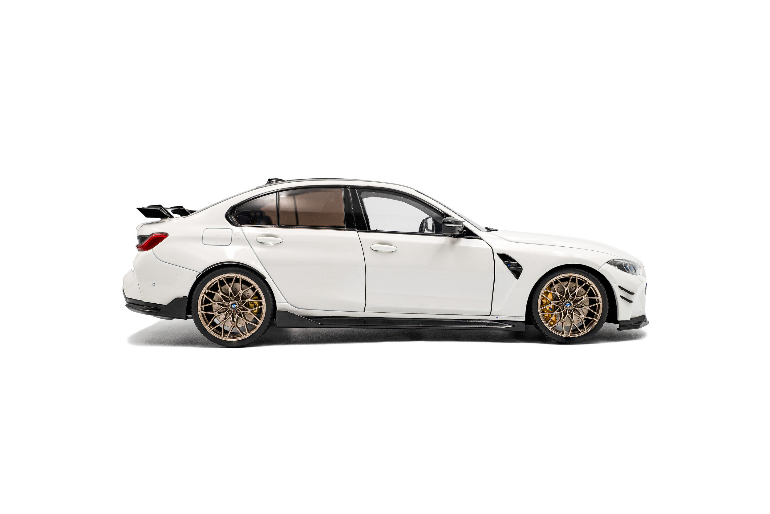 BMW M3 G80 Performance Parts Signal 2024 alpine white 1:18 Solido