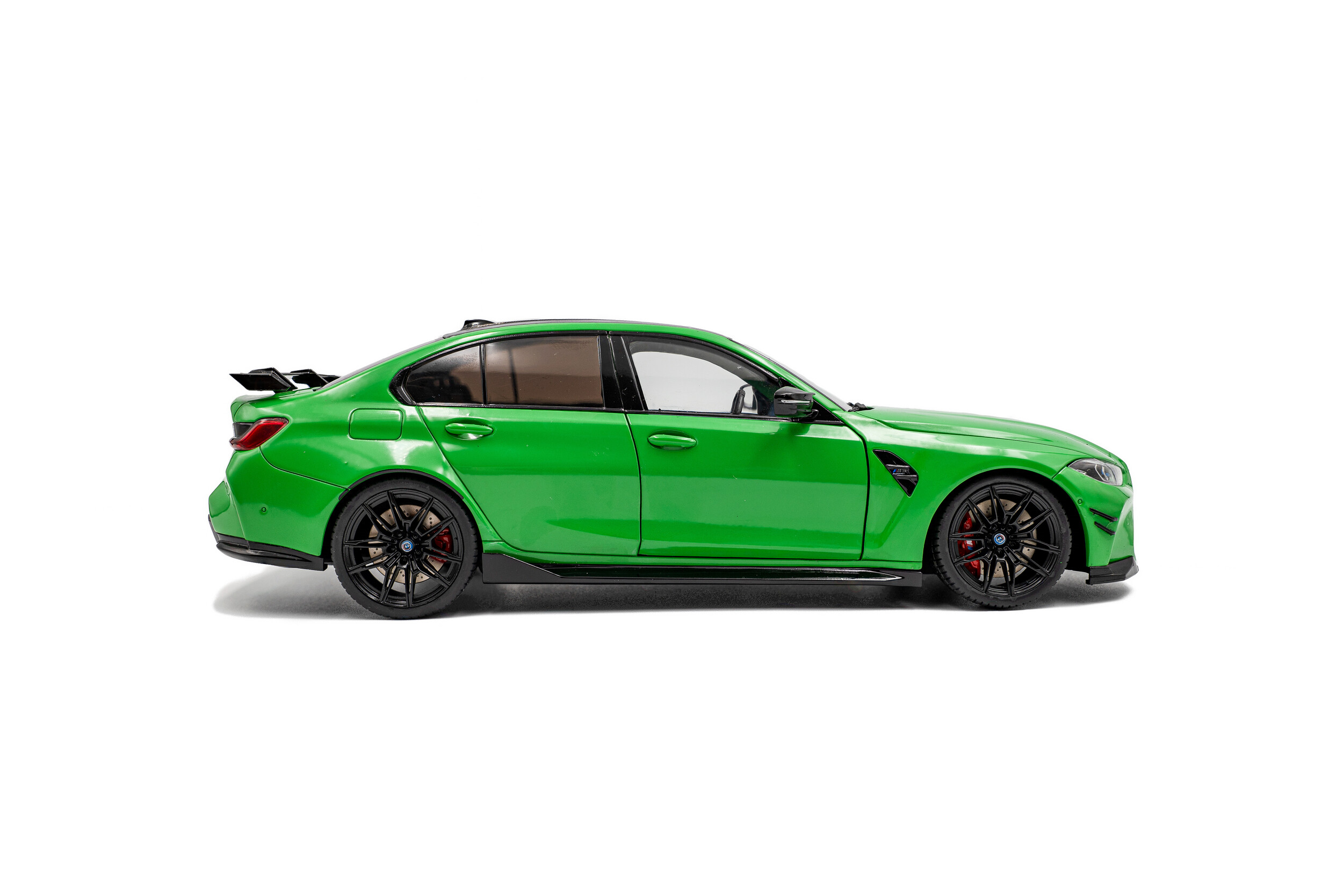 BMW M3 G80 Performance Parts Signal 2024 green 1:18 Solido