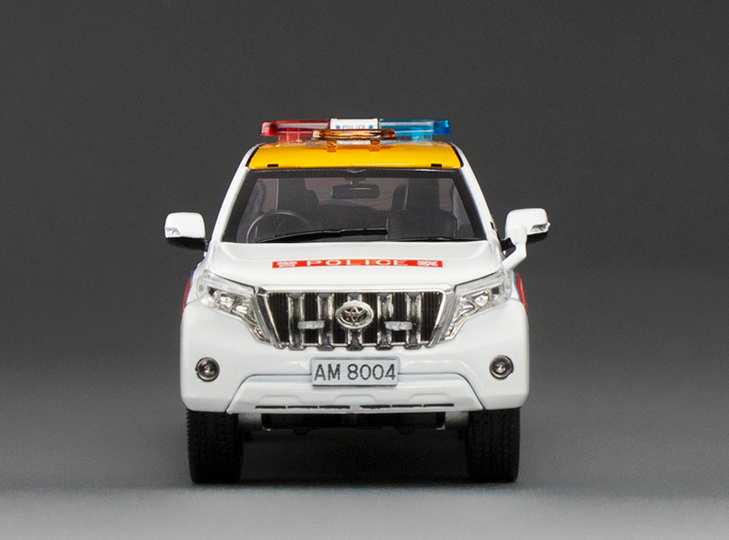 Toyota Land Cruiser Prado 2015 HK Airport District 1:43 Vitesse